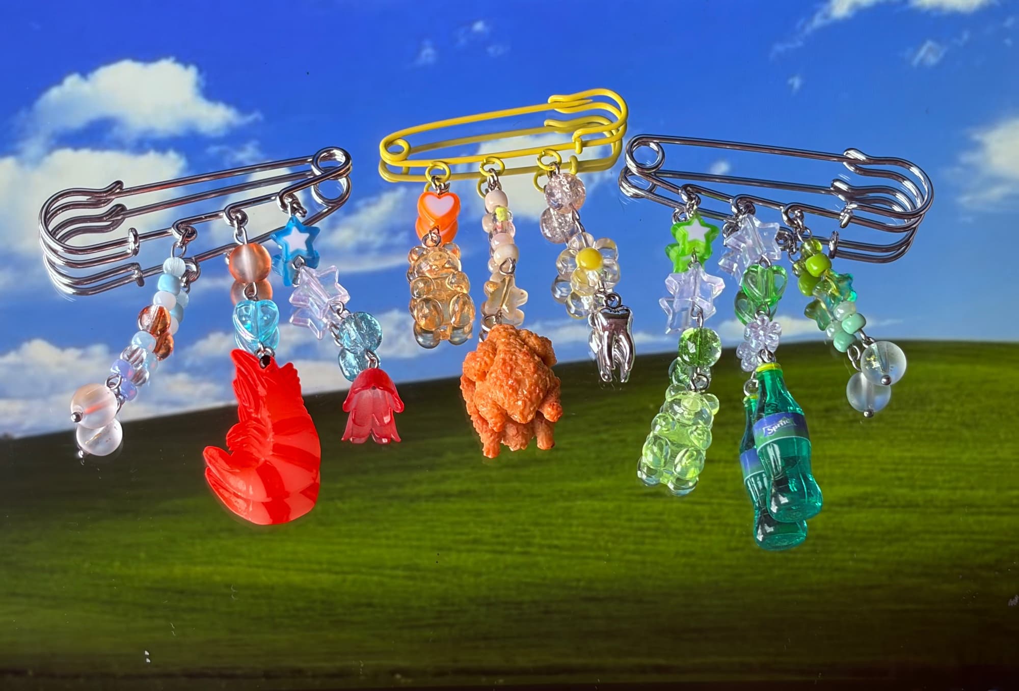 Pelicapcharms
